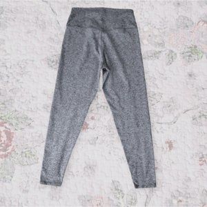 Sage Collective- V Yoke High Waist Tummy tuck leggings- Size M (S/M fit)